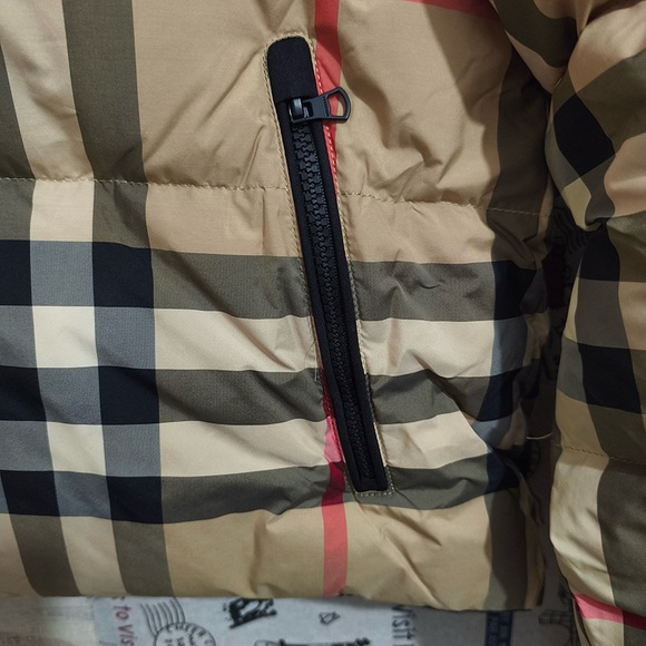 Burberry Checked Short Down Jacket - Picture 3 of 8